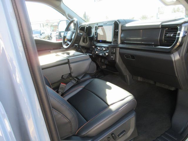 New 2026 Ford F350 Lariat w/ Black Appearance Package image 33