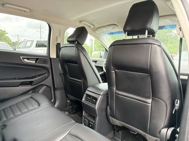 Used 2020 Ford Edge SEL w/ Convenience Package FWD image 19