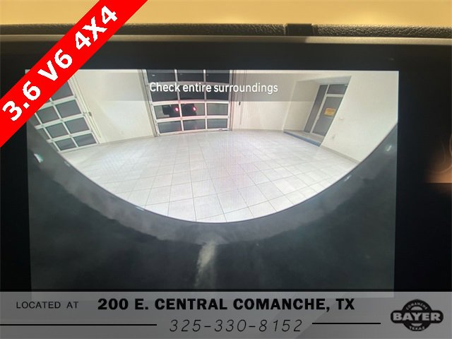 Used 2024 Jeep Wrangler Sport S image 13