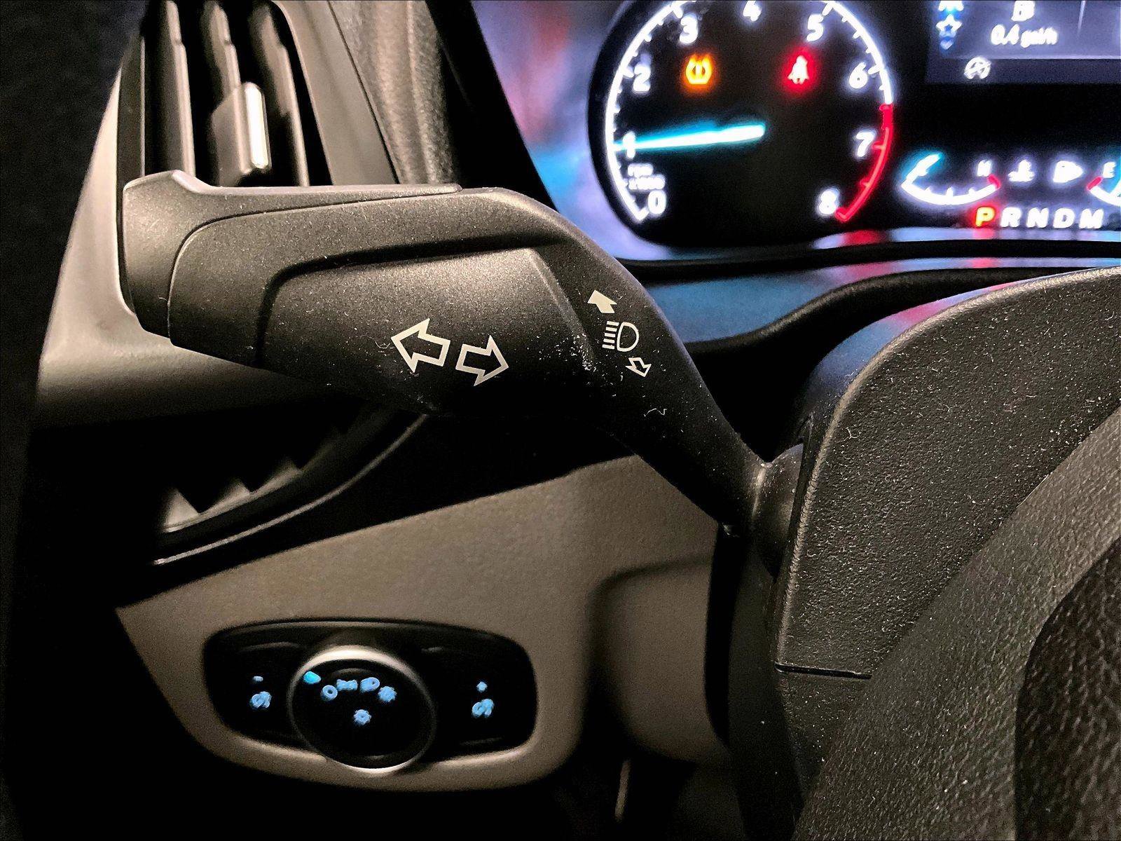 Used 2020 Ford Transit Connect XL FWD image 29