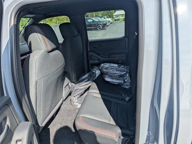 New 2026 Nissan Frontier PRO-4X w/ Pro-4x Convenience Package AWD/4WD image 11