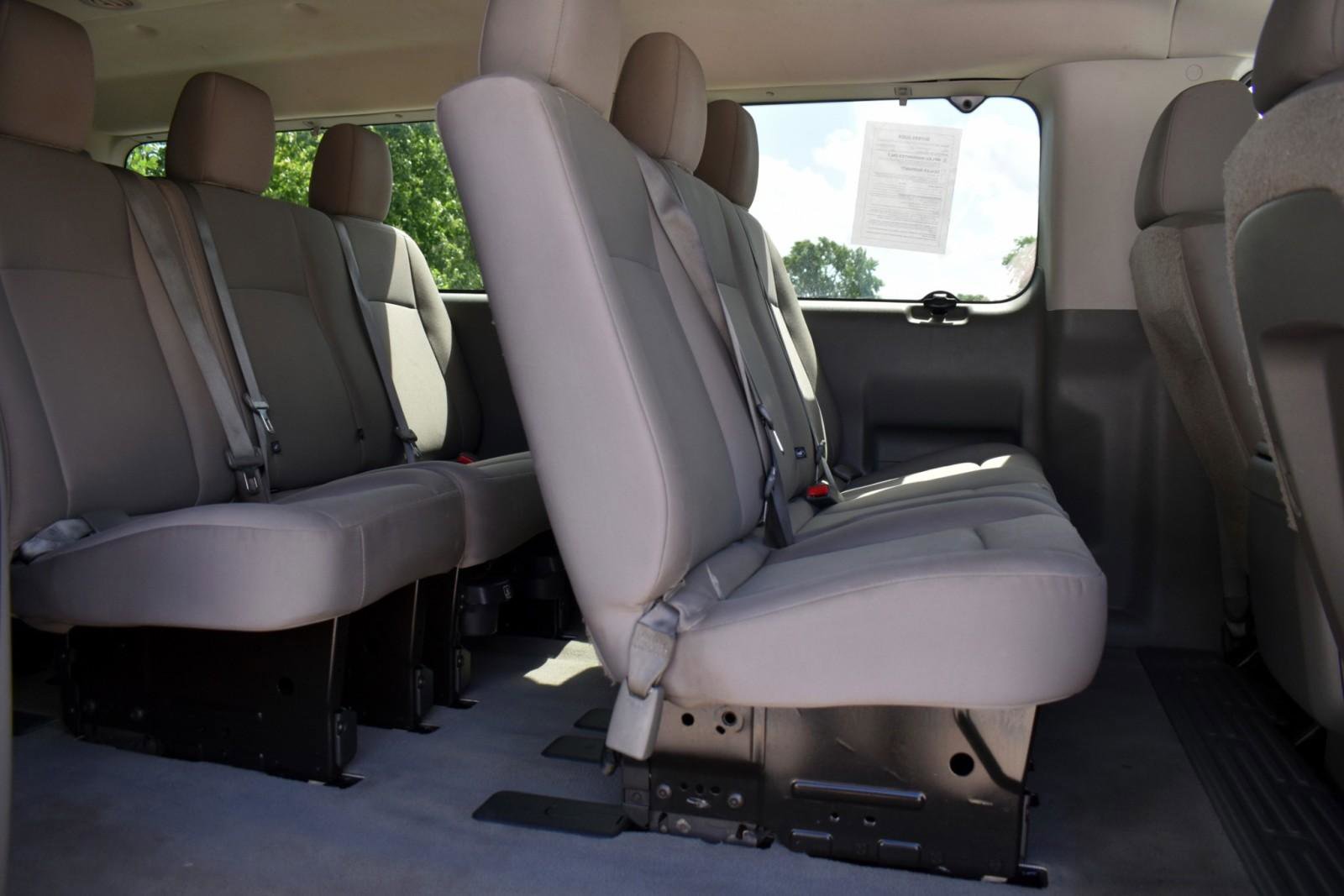 Used 2016 Nissan NV 3500 SV w/ SV Technology Package image 38