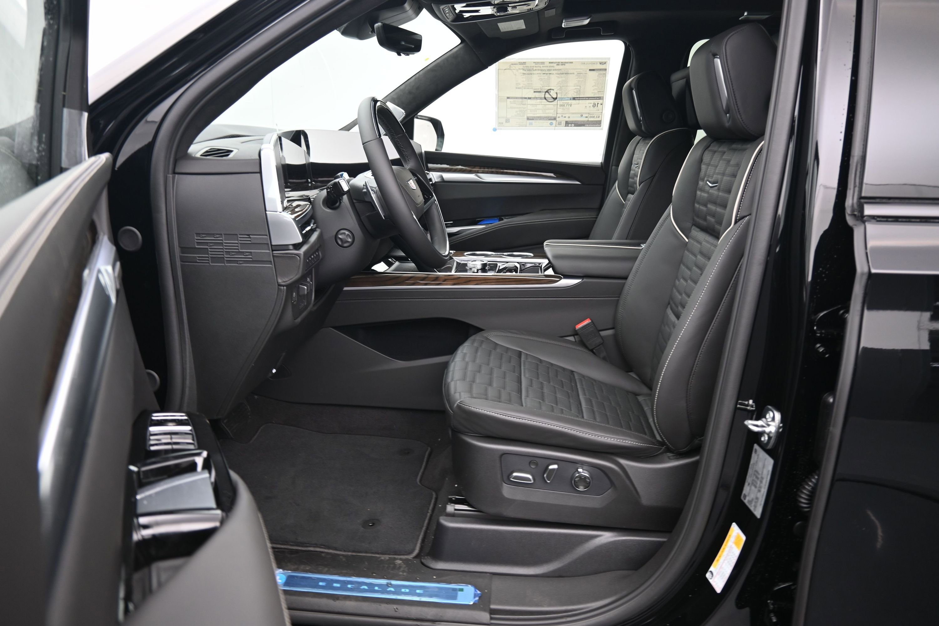 New 2026 Cadillac Escalade ESV Platinum Sport AWD/4WD image 11