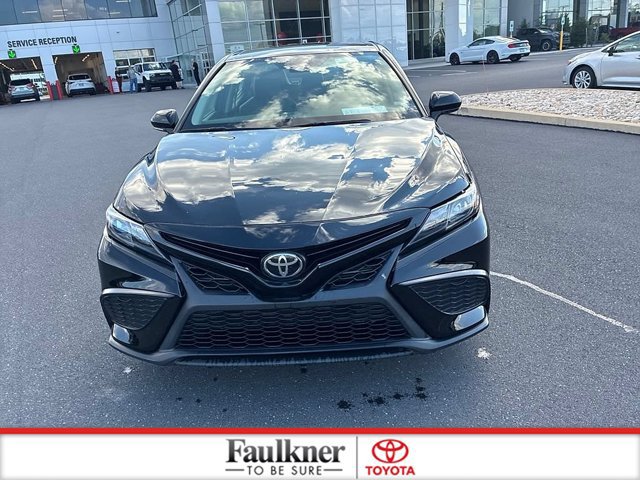 Used 2024 Toyota Camry SE FWD image 19