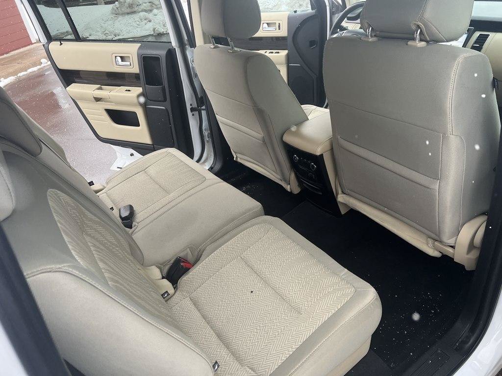 Used 2019 Ford Flex SEL AWD/4WD image 34