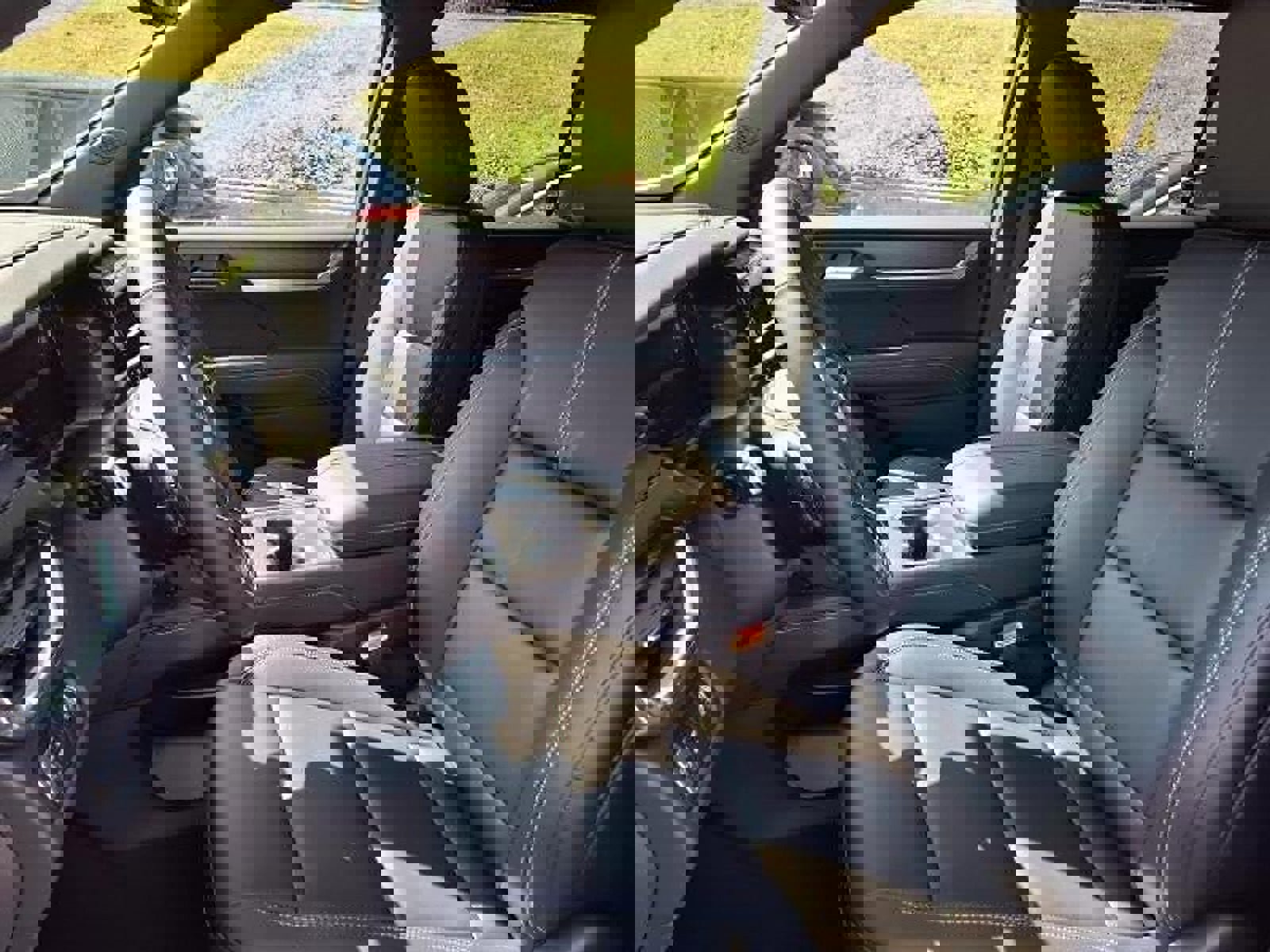 New 2026 GMC Acadia Elevation w/ Elevation Premium Package image 11