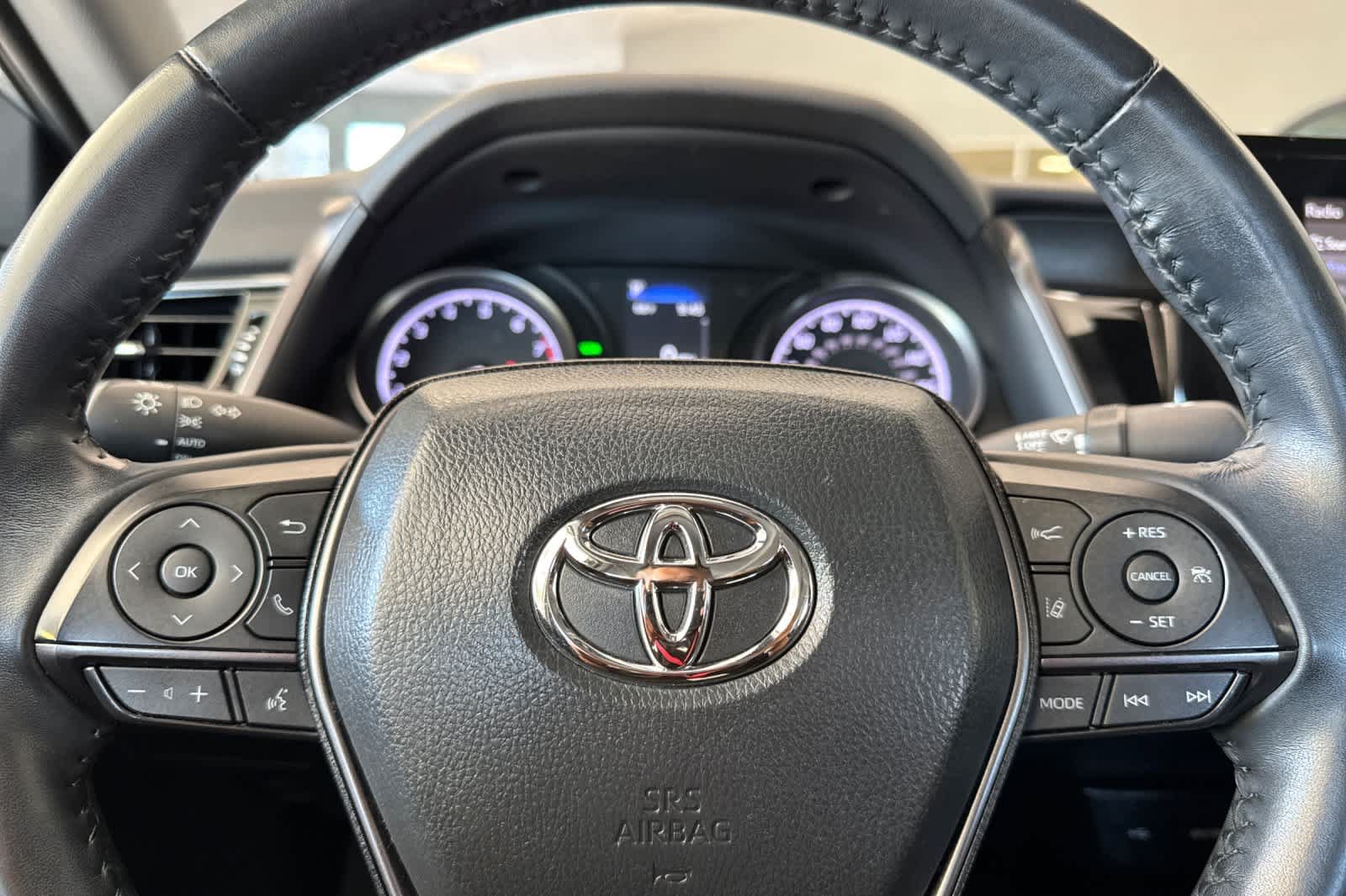 Used 2023 Toyota Camry SE w/ Convenience Package FWD image 23