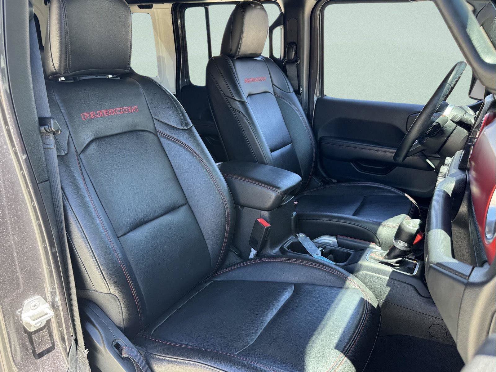 Used 2021 Jeep Wrangler Unlimited Rubicon AWD/4WD image 29