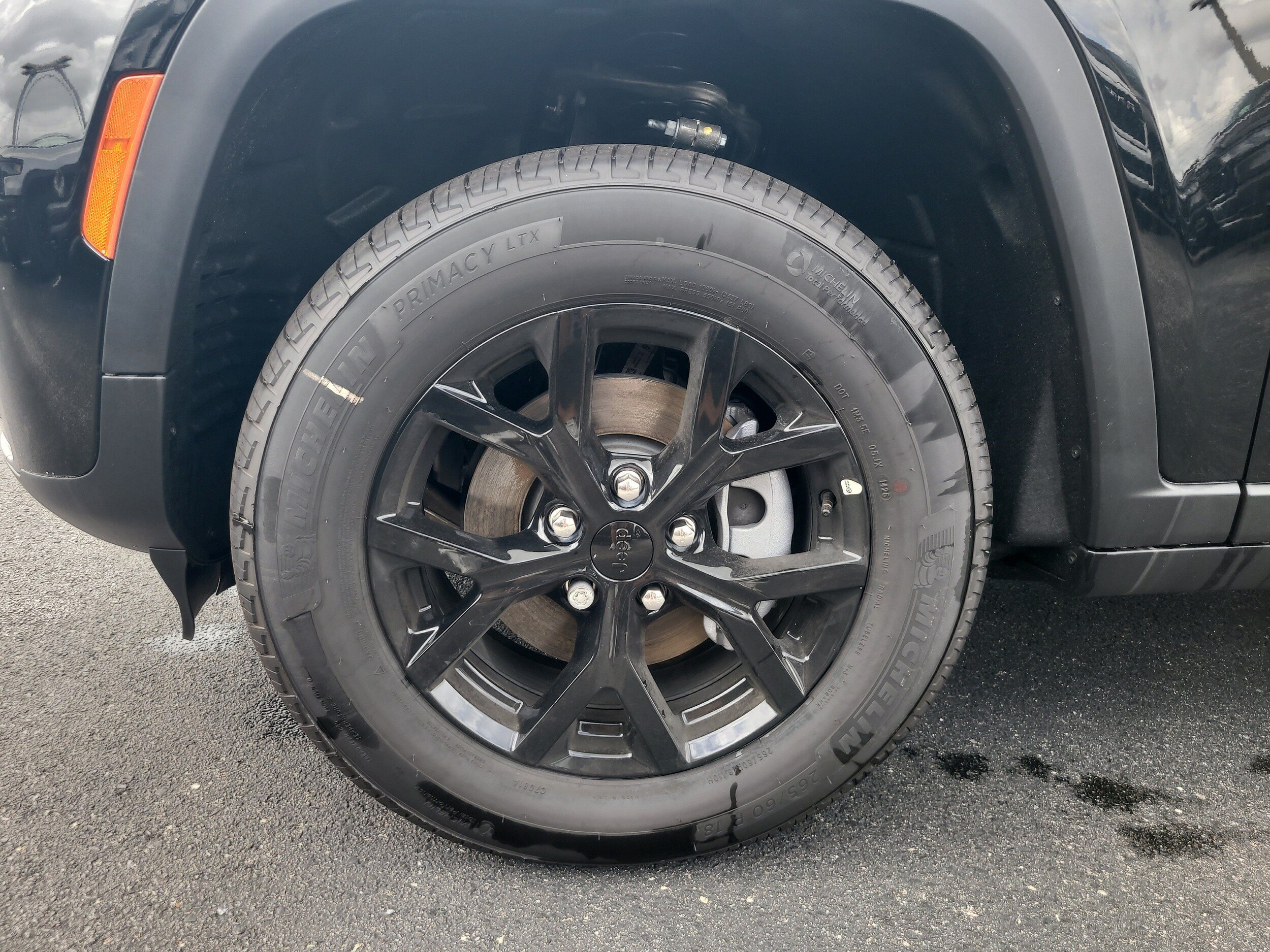 New 2026 Jeep Grand Cherokee Altitude RWD image 10