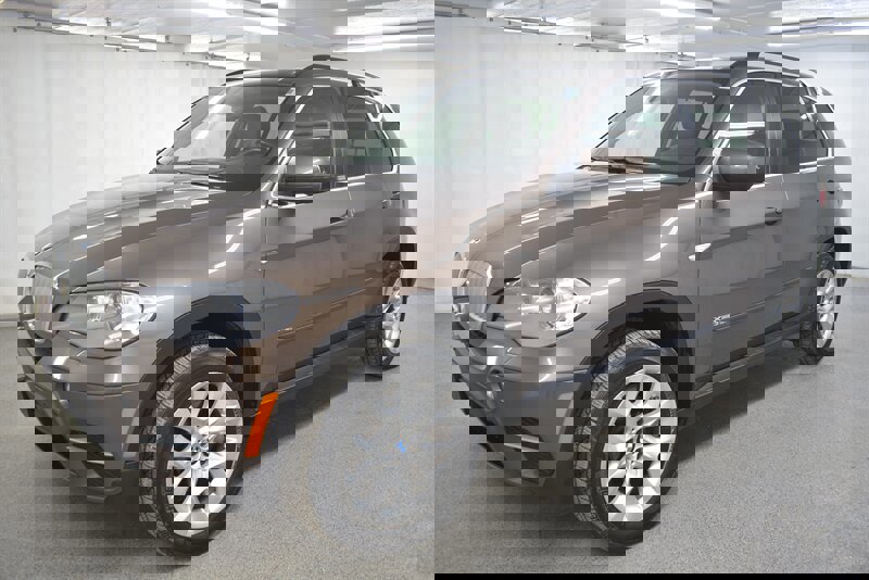 Used 2013 BMW X5 xDrive35i image 3