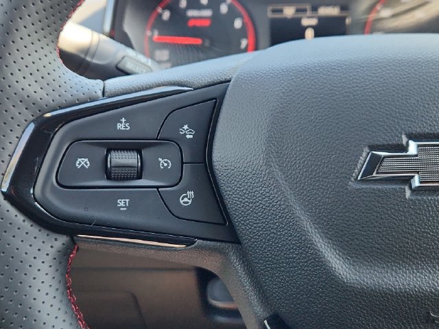 New 2026 Chevrolet Trax RS w/ Sunroof Package FWD image 21