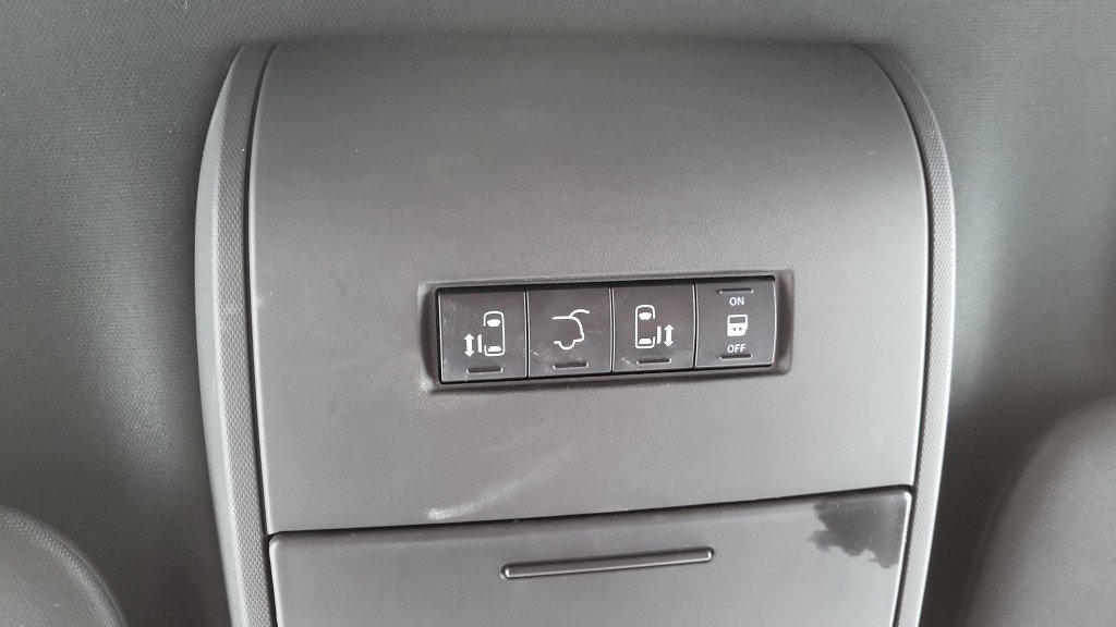 Used 2019 Dodge Grand Caravan GT FWD image 35