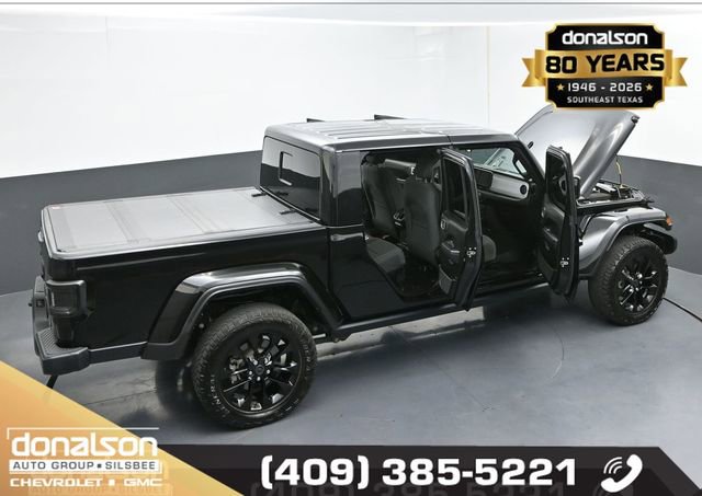 Used 2025 Jeep Gladiator Overland AWD/4WD image 25
