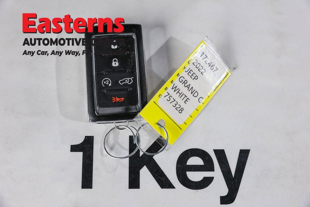 Used 2022 Jeep Grand Cherokee Limited 4xe w/ Luxury Tech Group II AWD/4WD image 28