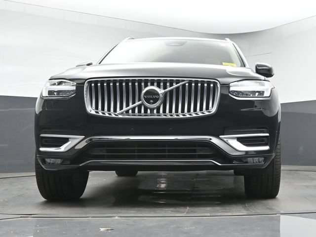 Used 2024 Volvo XC90 B5 Plus w/ Protection Package AWD/4WD image 12