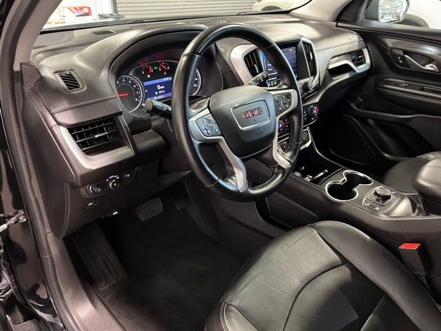 Used 2024 GMC Terrain SLT image 19
