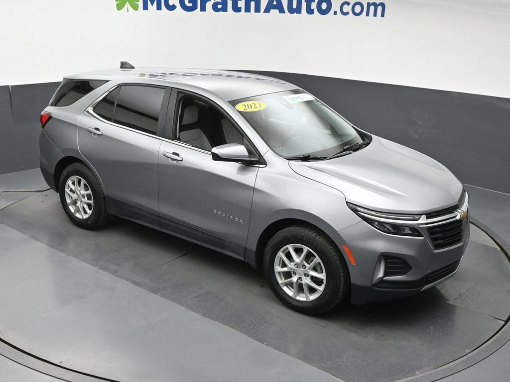 Used 2023 Chevrolet Equinox LT FWD image 3