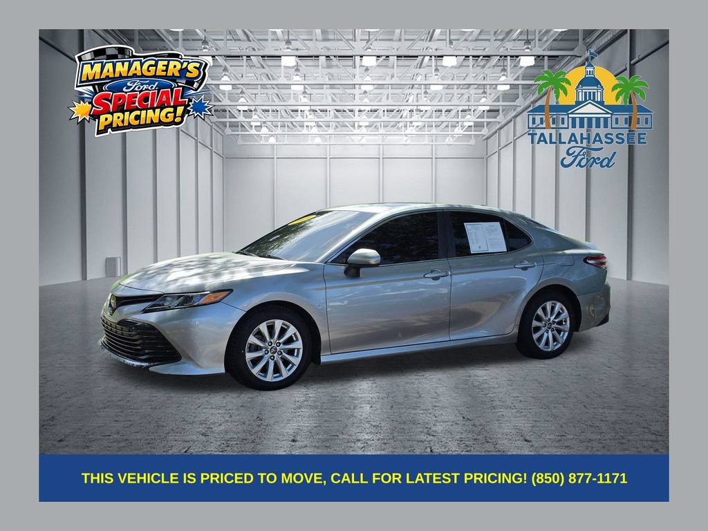Used 2019 Toyota Camry LE FWD image 1