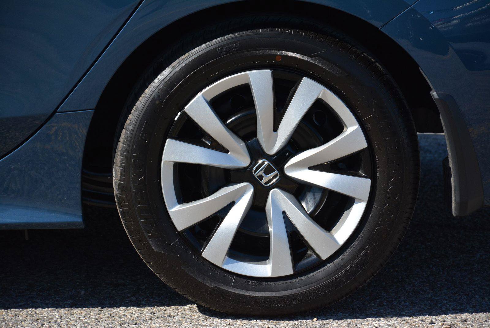 Used 2026 Honda Civic LX image 29
