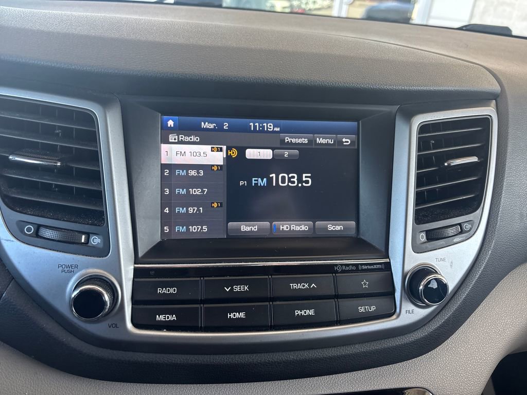 Used 2018 Hyundai Tucson SEL image 24