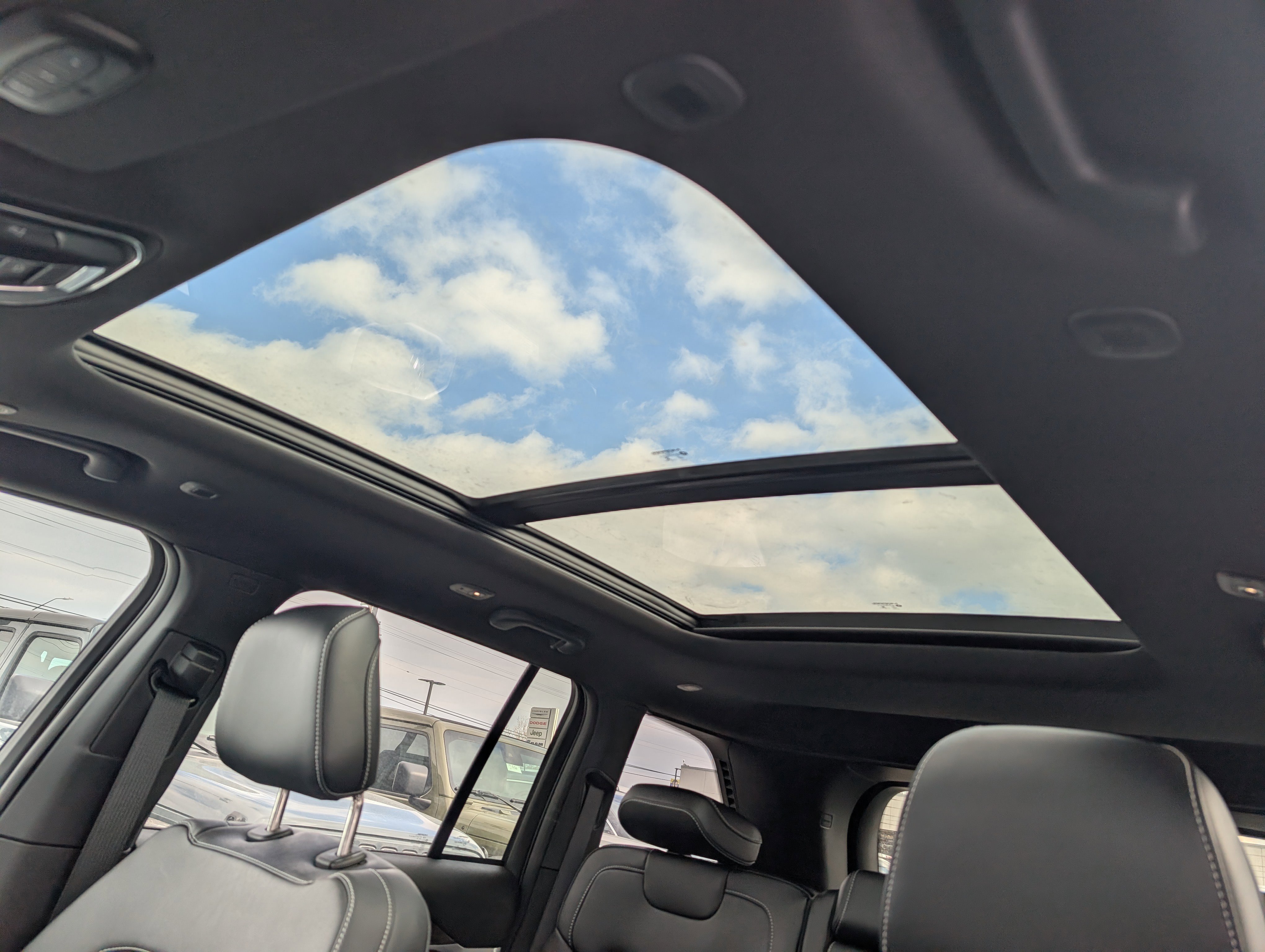 New 2026 Jeep Grand Cherokee Limited image 15