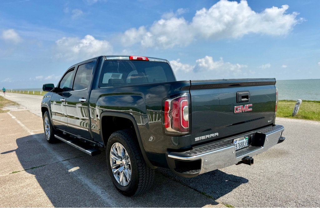 Used 2018 GMC Sierra 1500 SLT w/ Texas SLT Premium Package RWD image 7