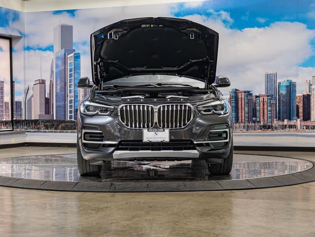 Certified 2023 BMW X5 xDrive45e w/ Climate Comfort Package AWD/4WD image 4