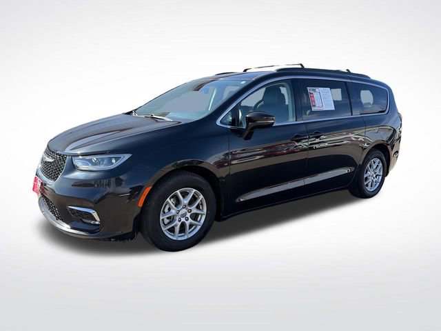 Used 2022 Chrysler Pacifica Touring-L FWD image 1