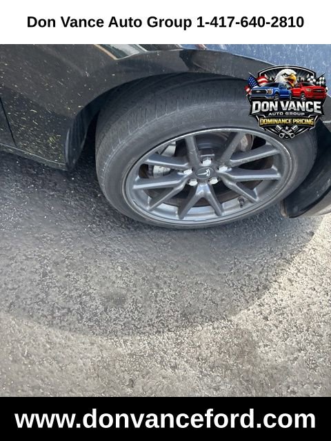 Used 2018 Tesla Model 3 Long Range image 2