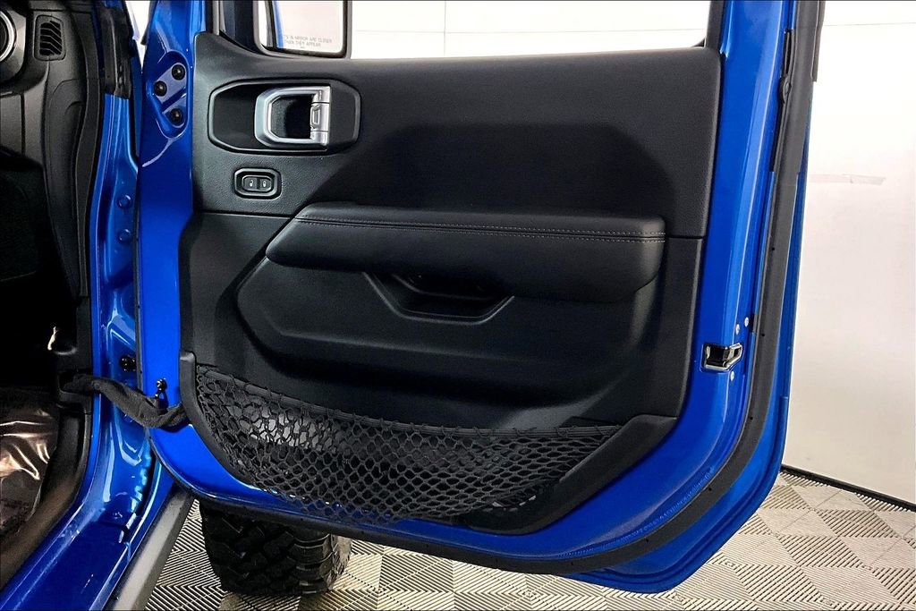 Used 2021 Jeep Wrangler Unlimited Rubicon w/ Dual Top Group image 23