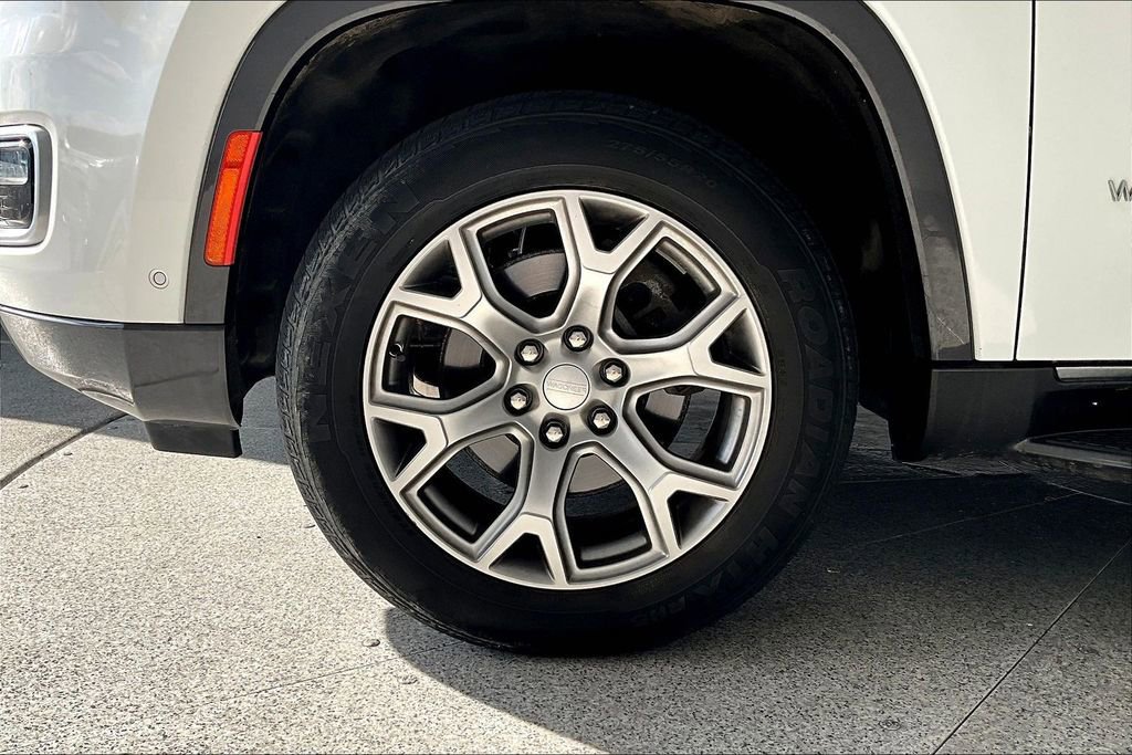 Used 2022 Jeep Wagoneer Series II image 12