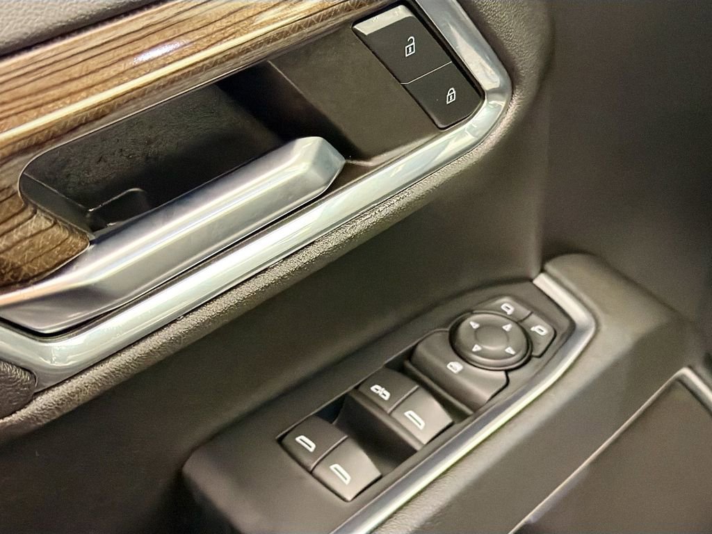 Used 2023 Chevrolet Silverado 1500 RST image 18