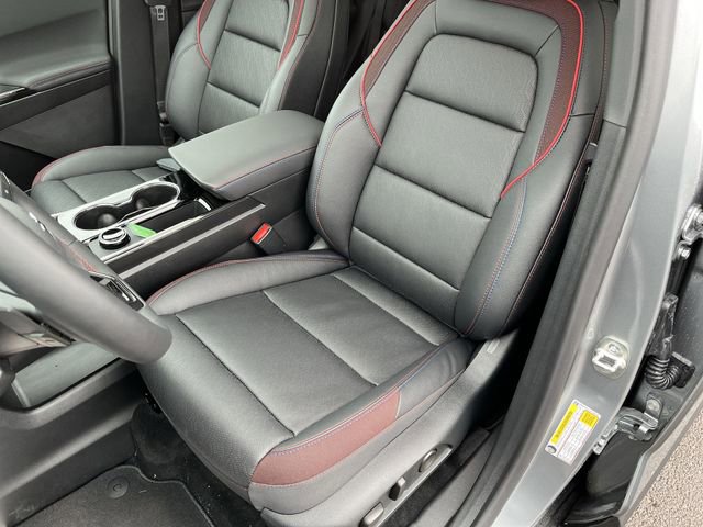 New 2026 Chevrolet Equinox RS w/ Convenience Package III AWD/4WD image 14