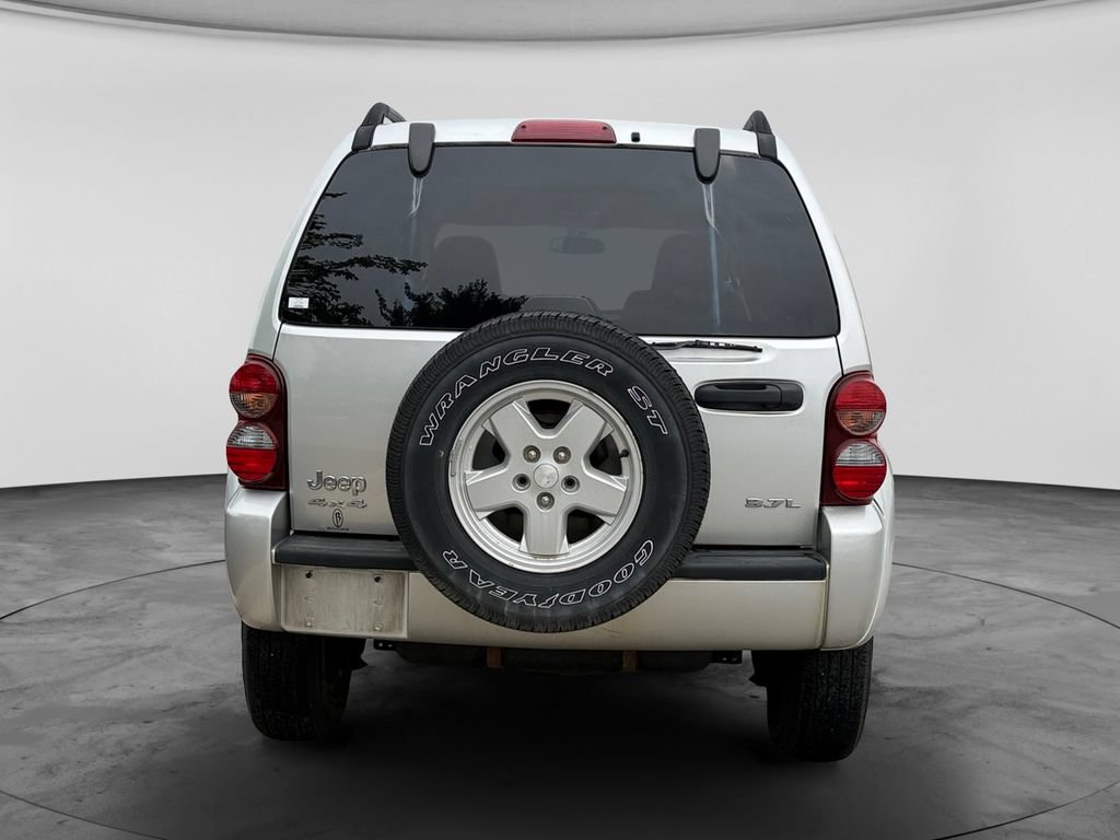Used 2006 Jeep Liberty Sport AWD/4WD image 8