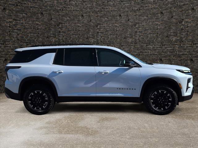 New 2026 Chevrolet Traverse Z71 w/ Driver Confidence Package image 3