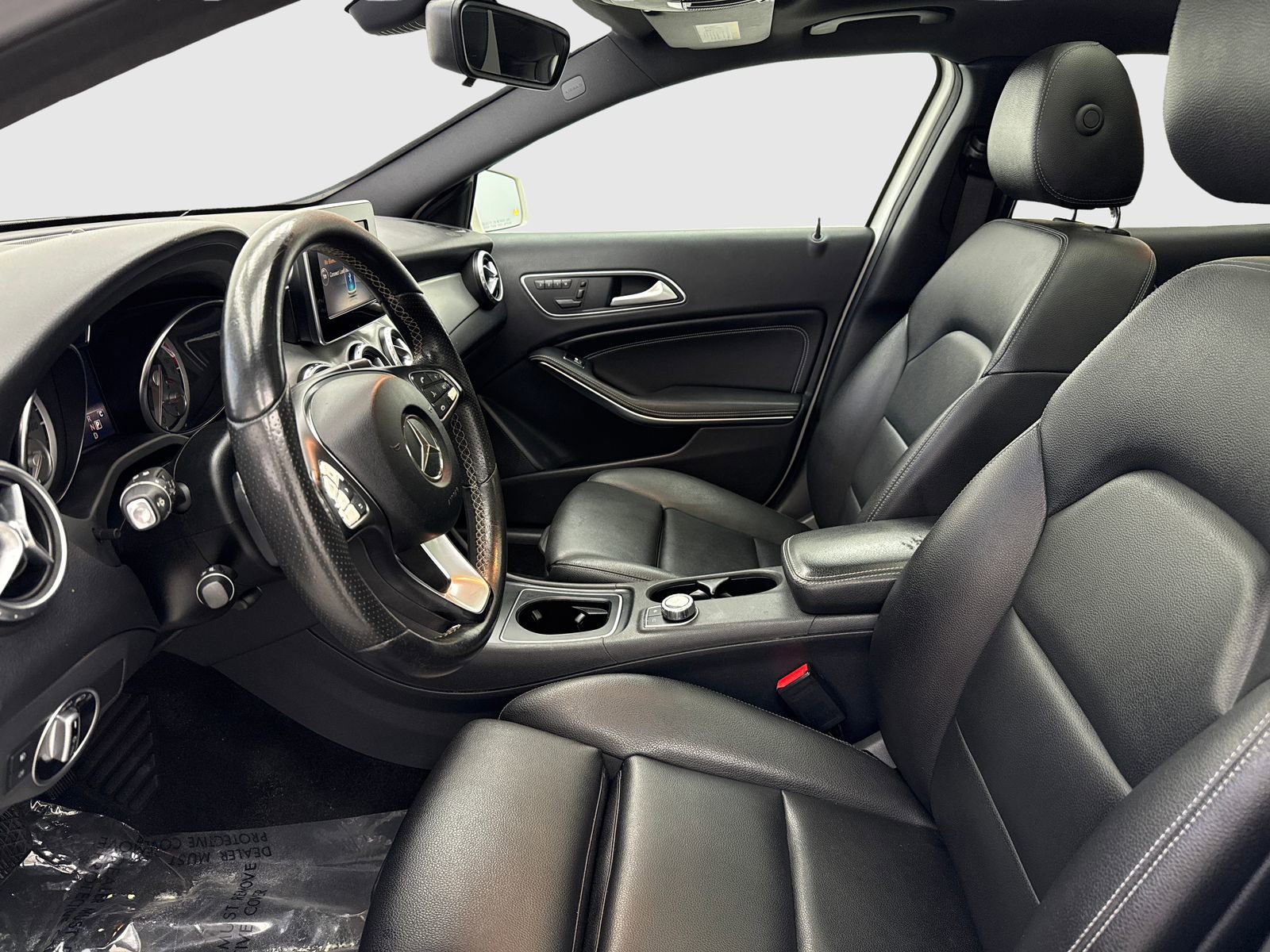 Used 2017 Mercedes-Benz GLA 250 image 17