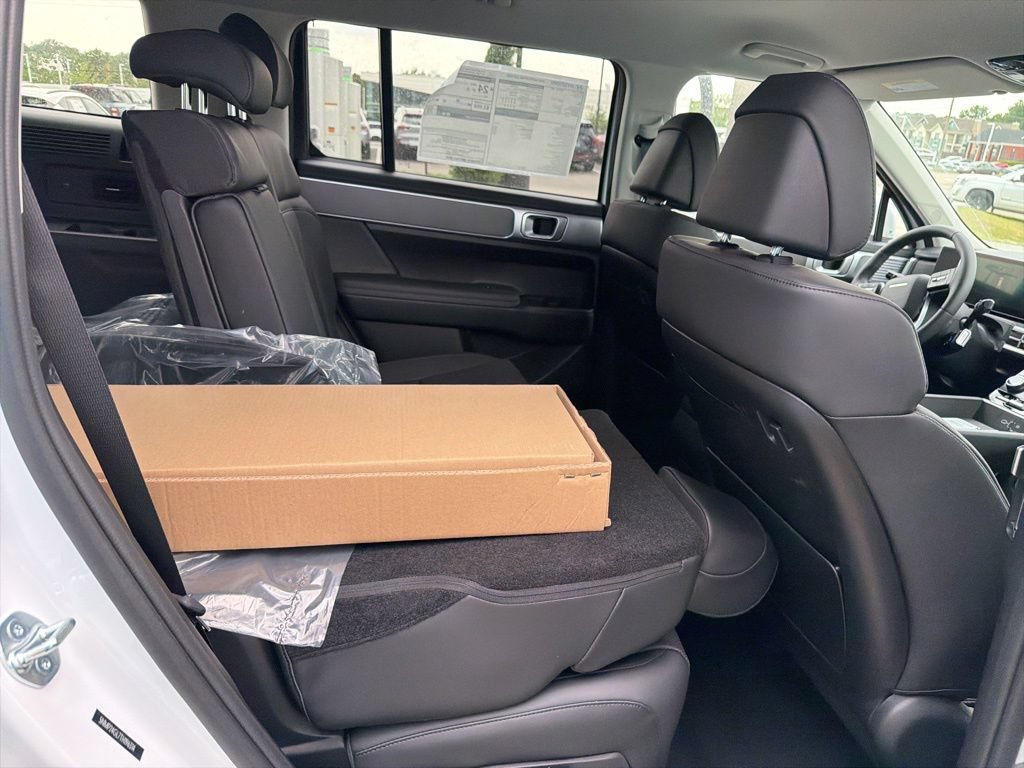 New 2026 Hyundai Santa Fe SEL FWD image 13