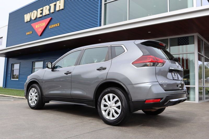 Used 2020 Nissan Rogue S image 5