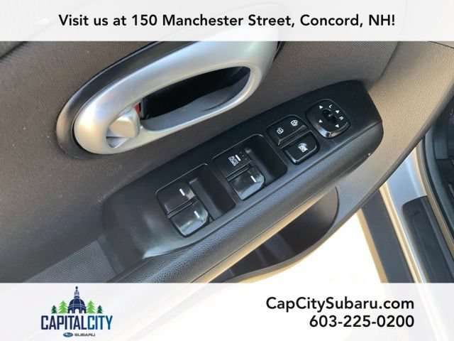 Used 2016 Kia Soul FWD image 11