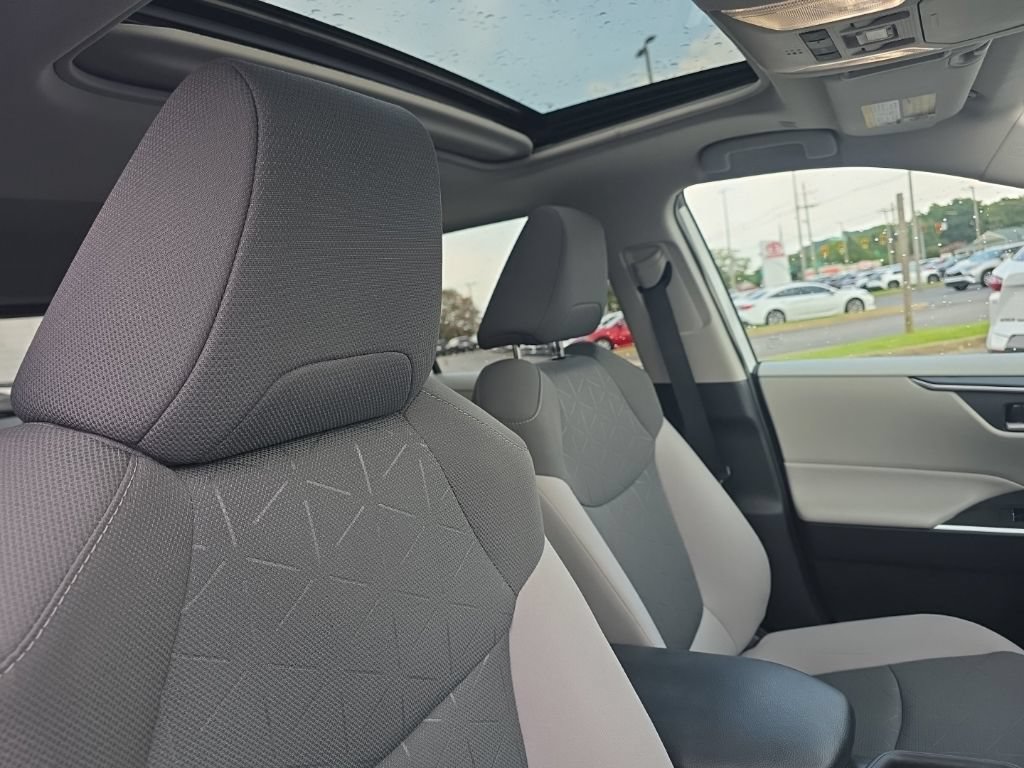 Certified 2024 Toyota RAV4 XLE w/ Convenience Package AWD/4WD image 11