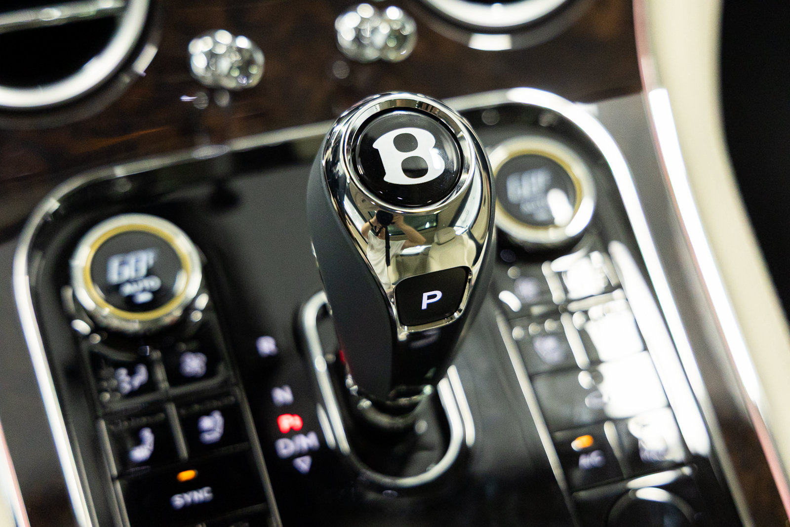 New 2026 Bentley Continental GT AWD/4WD image 40