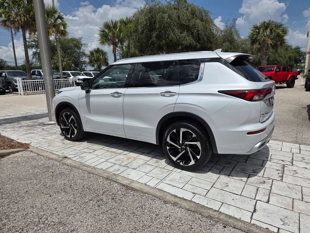 Used 2024 Mitsubishi Outlander SEL FWD image 9