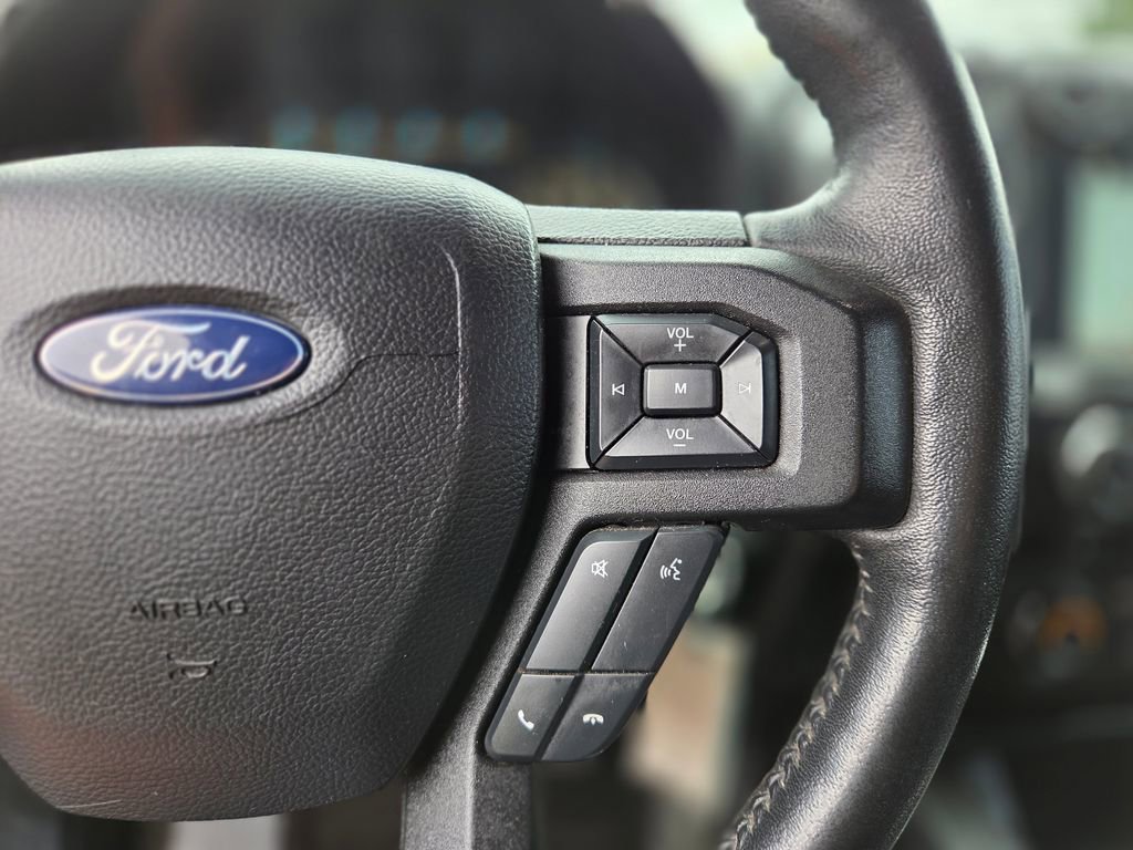Used 2018 Ford F150 XLT w/ Equipment Group 302A Luxury AWD/4WD image 17