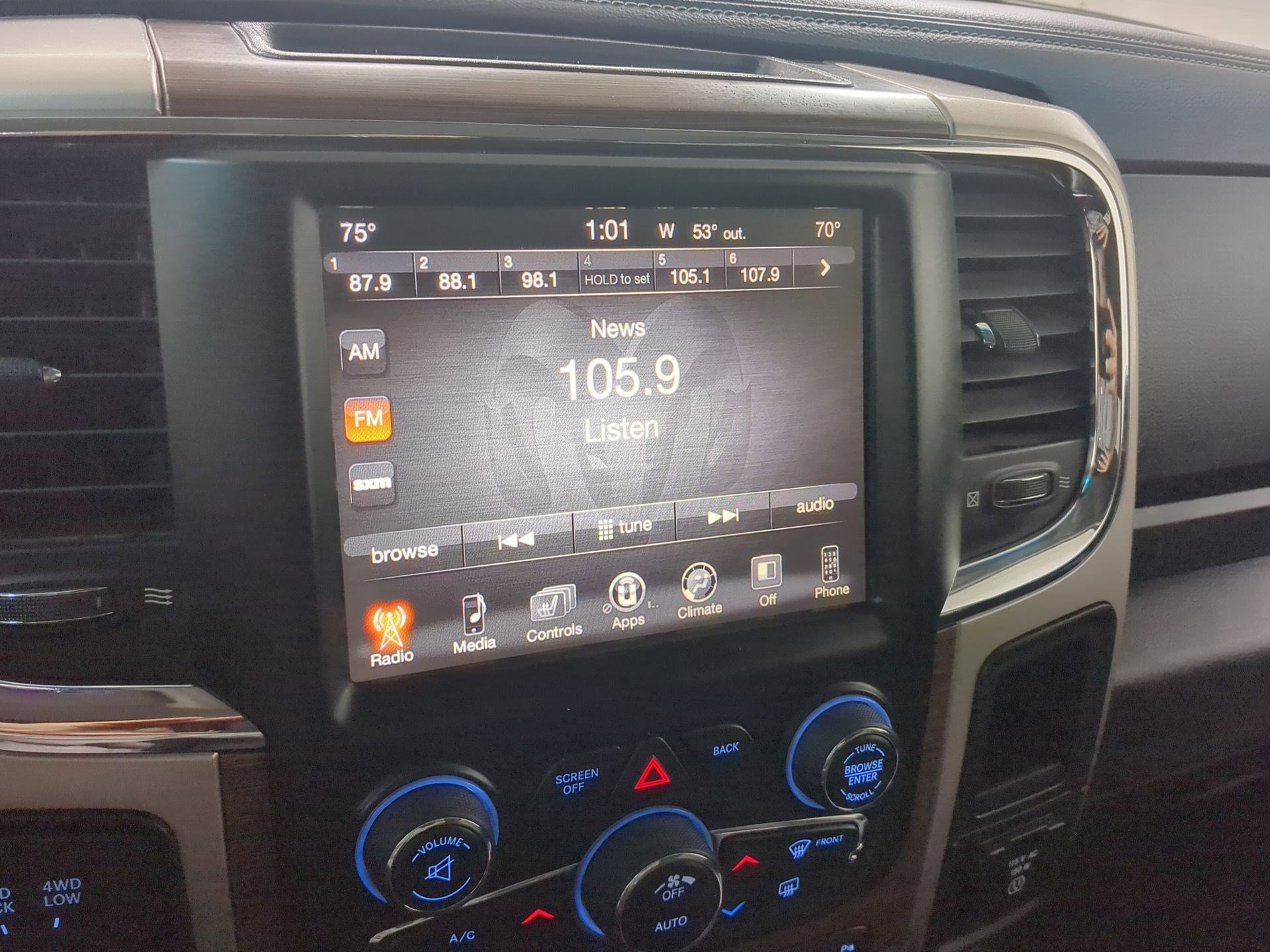 Used 2016 RAM 2500 Laramie image 13