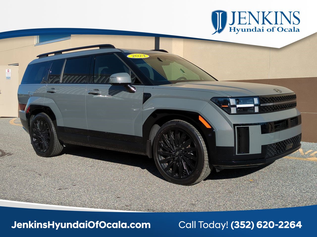 Used 2024 Hyundai Santa Fe Calligraphy image 1