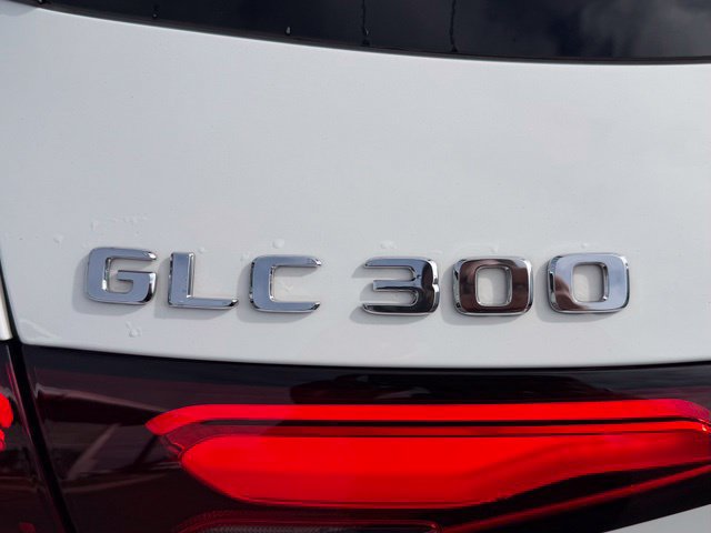 Used 2023 Mercedes-Benz GLC 300 4MATIC image 9