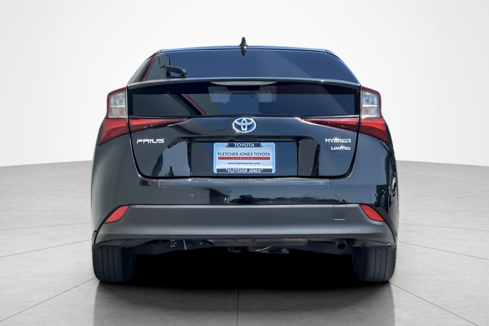 Certified 2022 Toyota Prius Limited w/ Premium Convenience Package FWD image 4