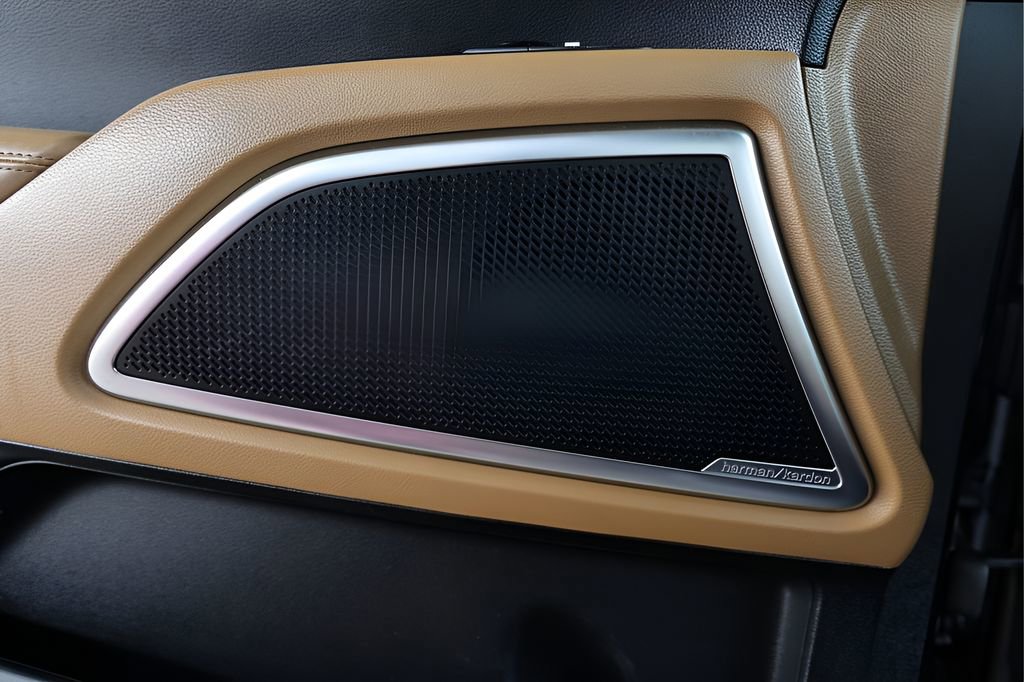 Used 2021 Kia Telluride SX w/ Nightfall Edition Package image 36