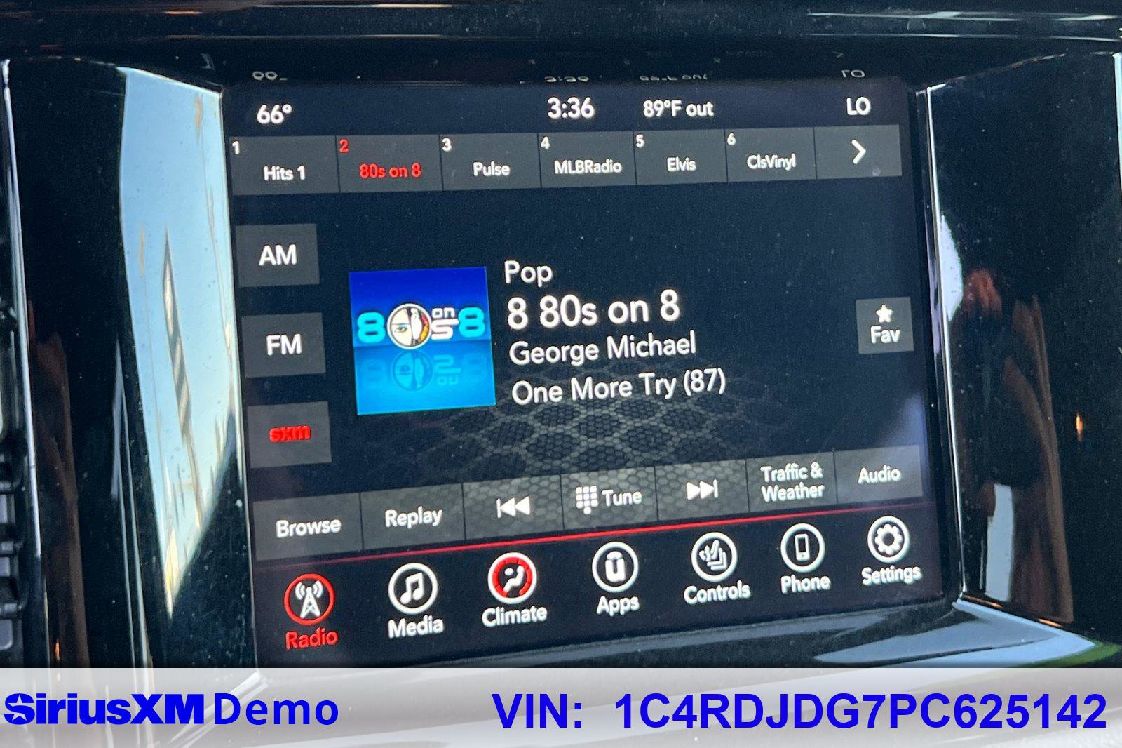 Used 2023 Dodge Durango GT image 29