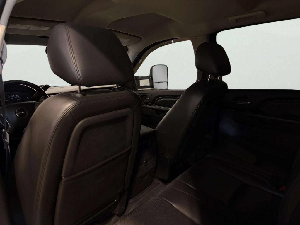 Used 2013 GMC Sierra 2500 Denali AWD/4WD image 18